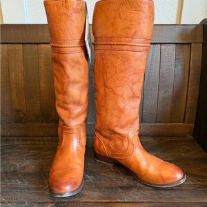 Frye Melissa Trapunto Boot - LIKE NEW WITH BOX